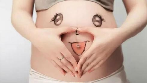 哈萨克斯坦试管婴儿：胚胎移植后14天的发育过程